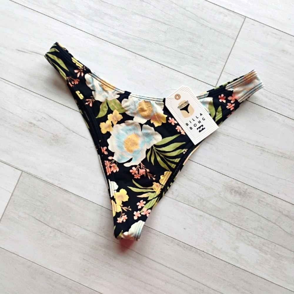 BILLABONG NEW Lost Cove Skimpy Hike Bikini Bottoms
